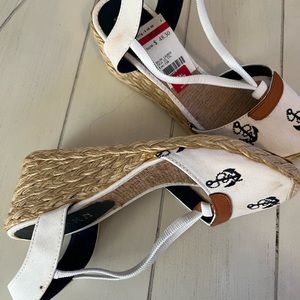 Very cute shoes for summer. I wear 6, it is small for me